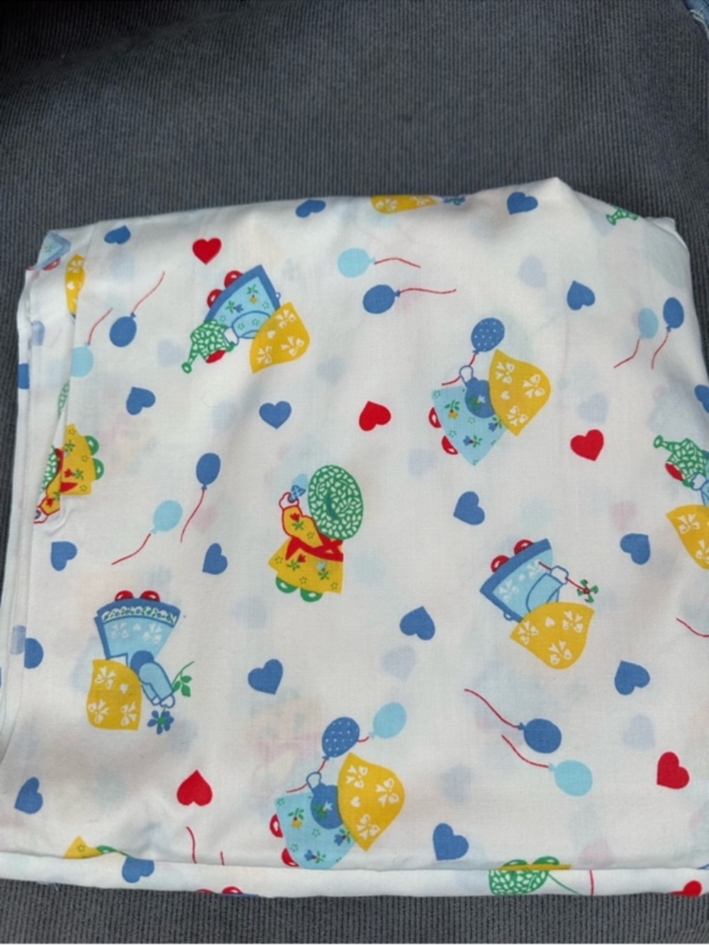 Vintage SUNBONNET SUE Fabric Hearts 80”x44”